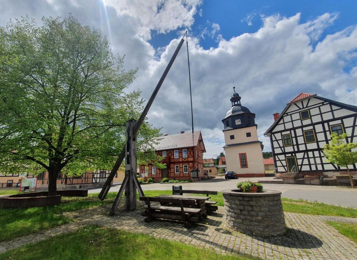 Hotel Altes Pfarrhaus Neustaedt Neustadt  Exterior foto
